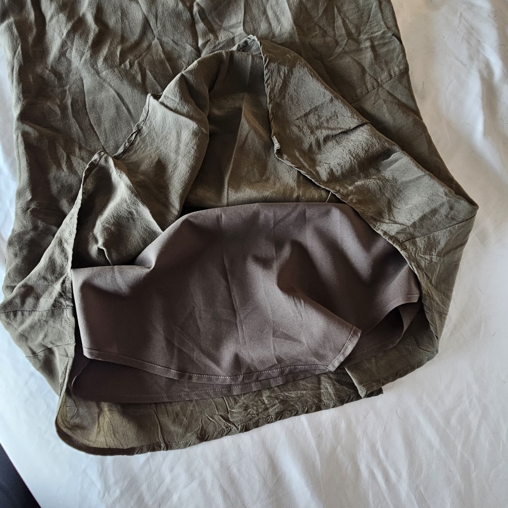 ALLSAINTS Olive Green Roka Dress SZ 0 Short Sleeve Shift Silk Blend Asymmetrical - Picture 6 of 9